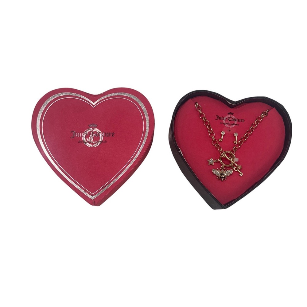 Juicy Couture Women's Jewelry Earrings And Necklace Set In A Heart Shape Box New